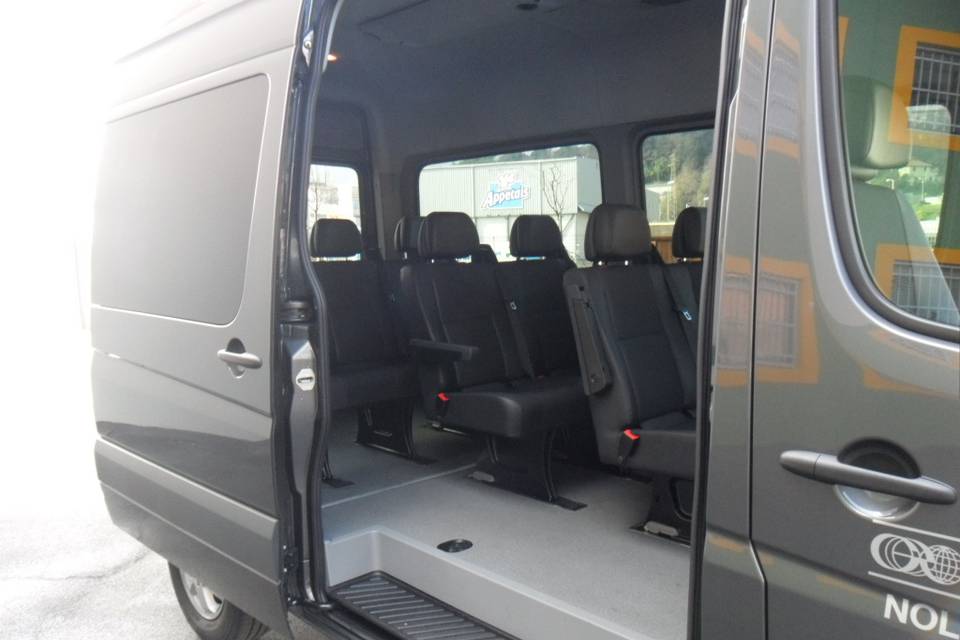 Minibus Mercedes 8 posti