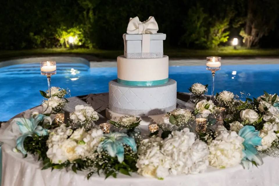 Wedding cake tema Tiffany