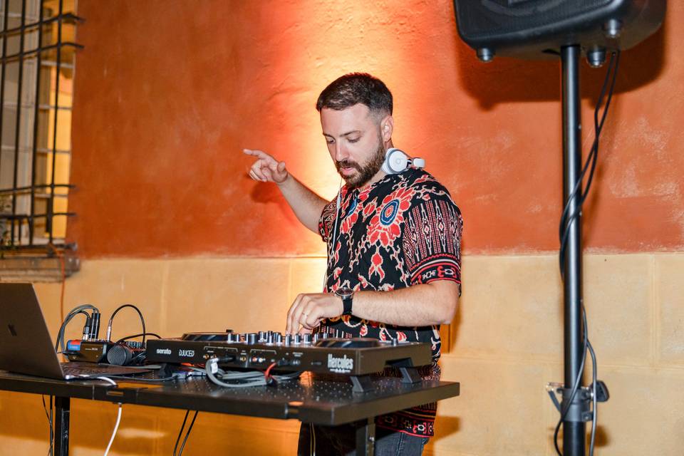 DJ set live