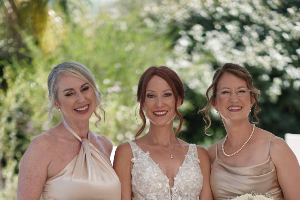 La sposa con le testimoni