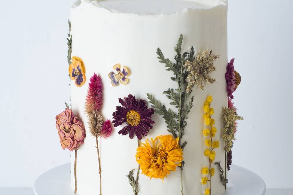 Flower wedding cake