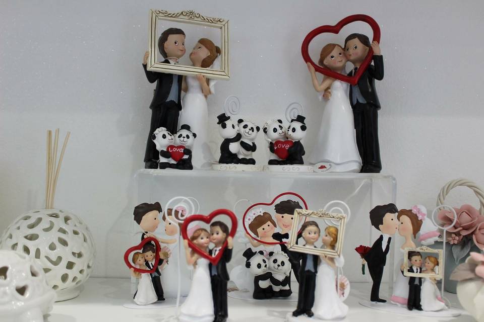 Cake topper