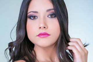 Mena Verdicchio Make Up Artist