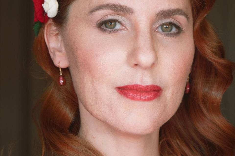 Trucco per cerimonia. Eleganza