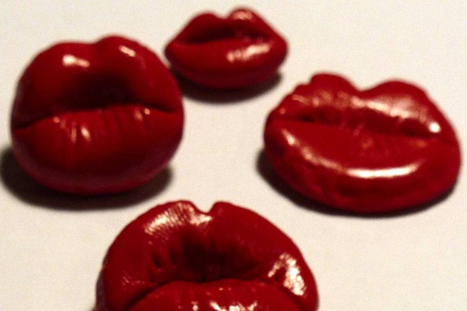 Baci kiss kiss in fimo