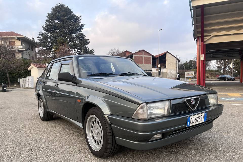 Alfa 75 1.8 ie