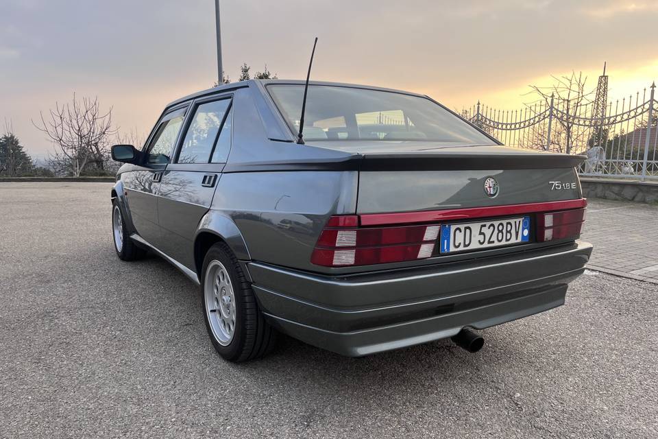Alfa 75 1.8 ie