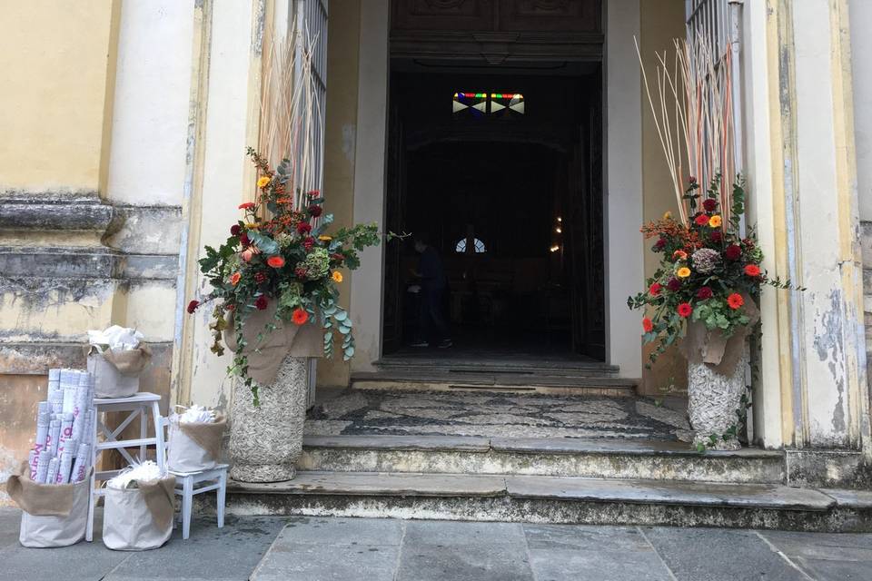 L'ingresso della Chiesa