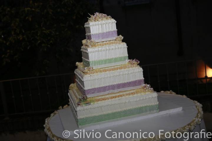 Wedding cake