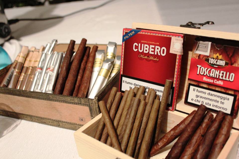 Cigar bar