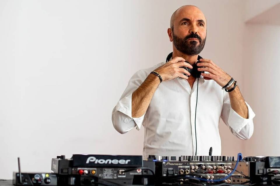 Dj Fabrizio Valenza