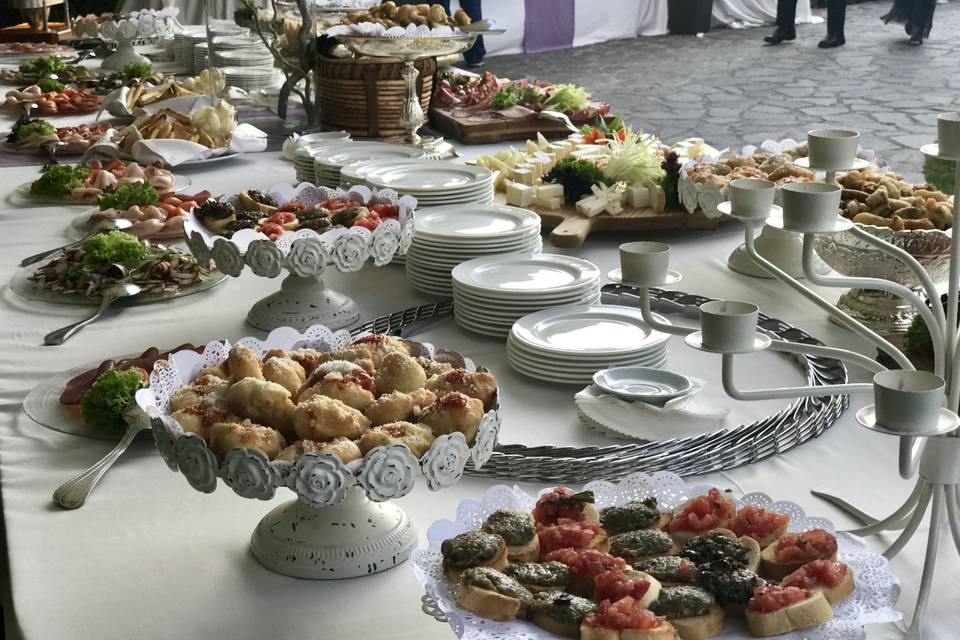 Il buffet degli antipasti