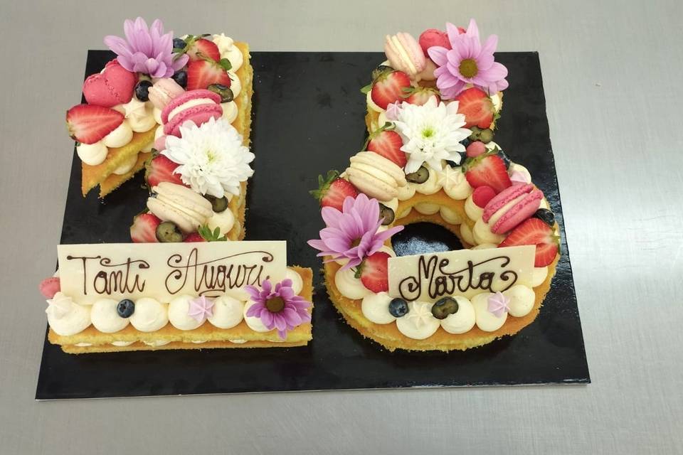 Cream tart personalizzabile