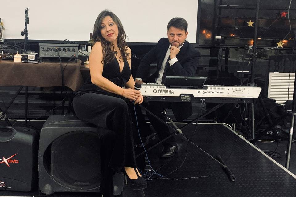 Rosario Castorina live e Giorgia dj vocalist