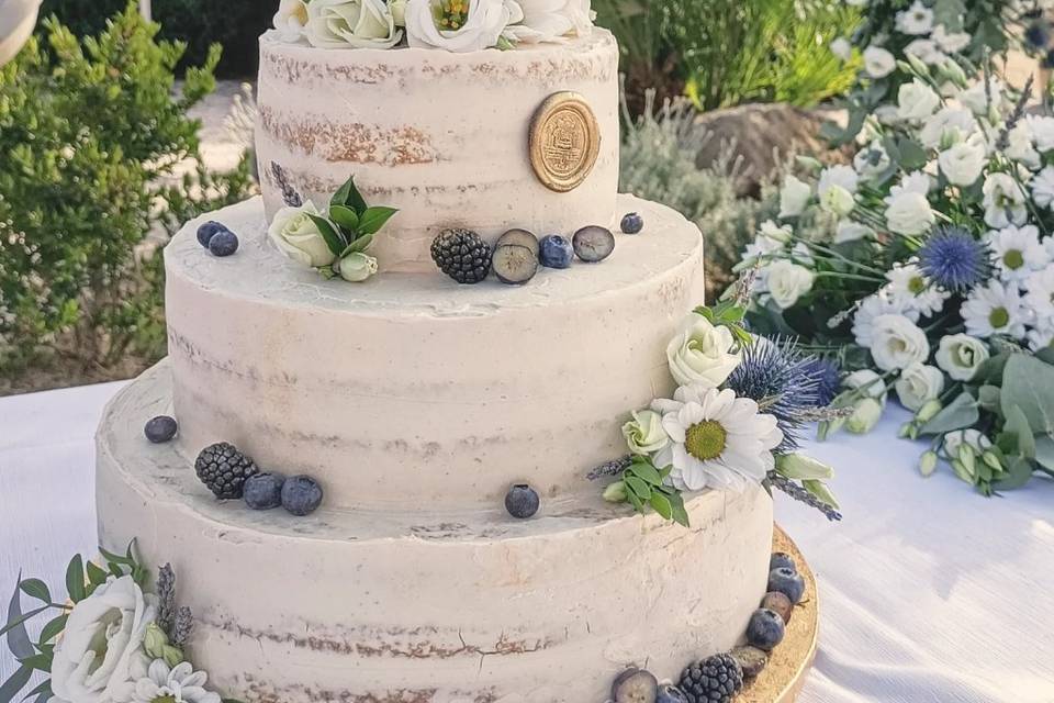 Vegan wedding cake