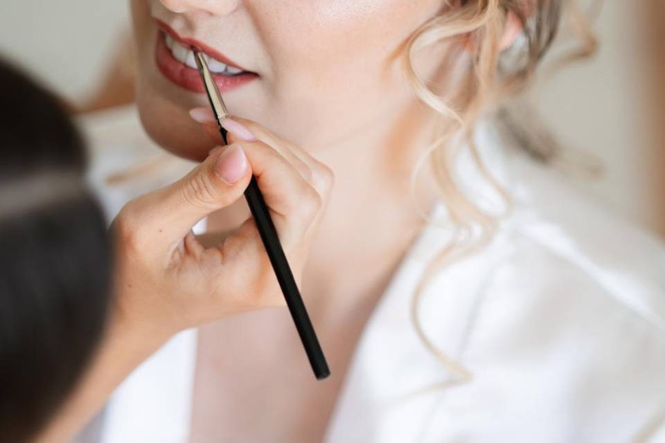 Hair & MakeUp