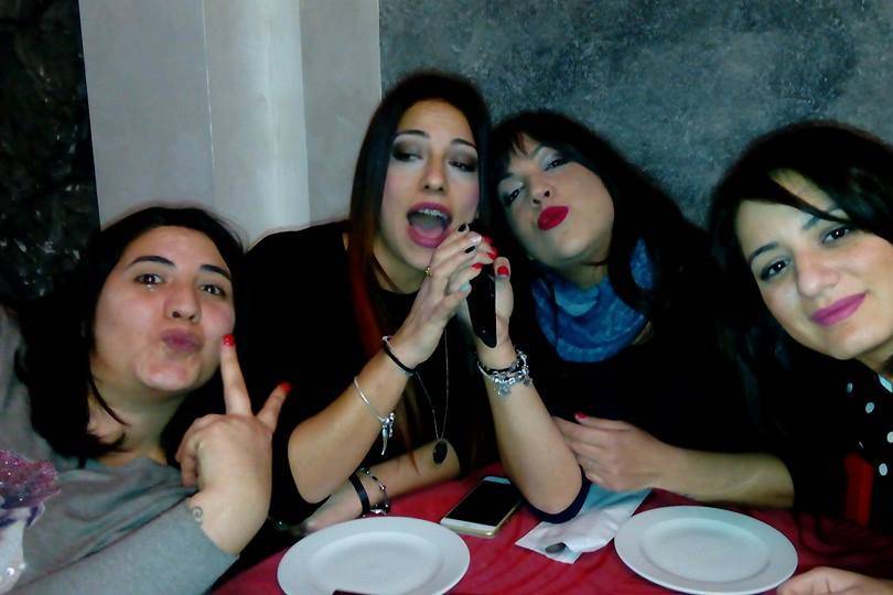 Serate karaoke