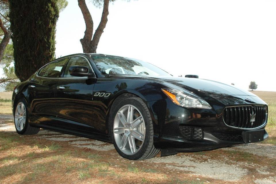 Maserati q4 nera