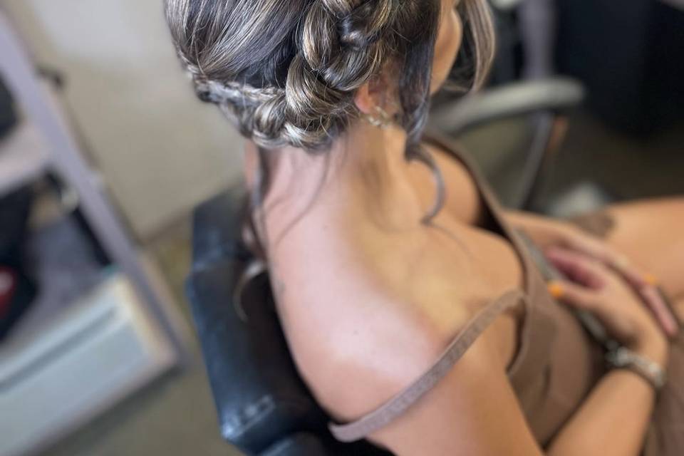 Hair Make Up