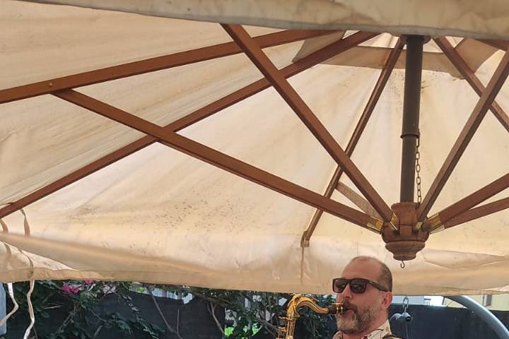 Sax bar