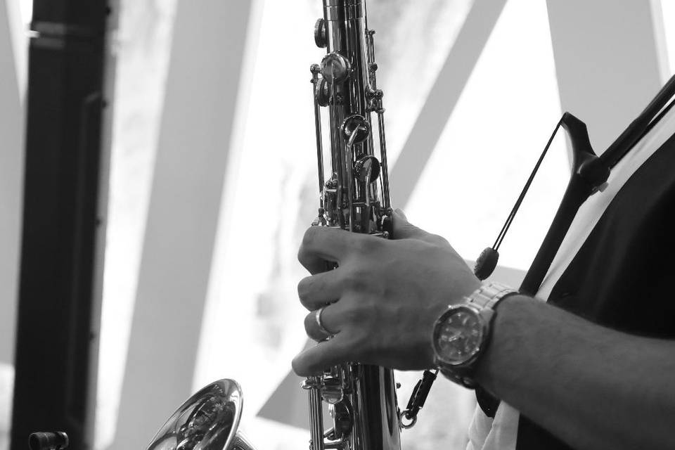 Sax bar