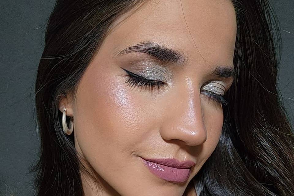 Focus occhi: 'cut crease'