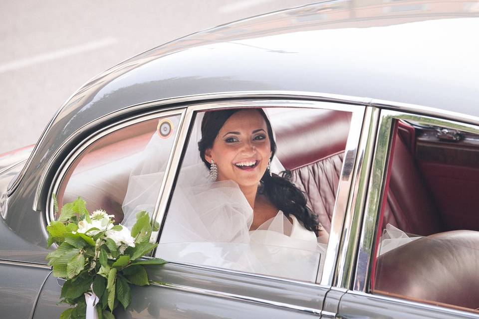 La sposa in auto