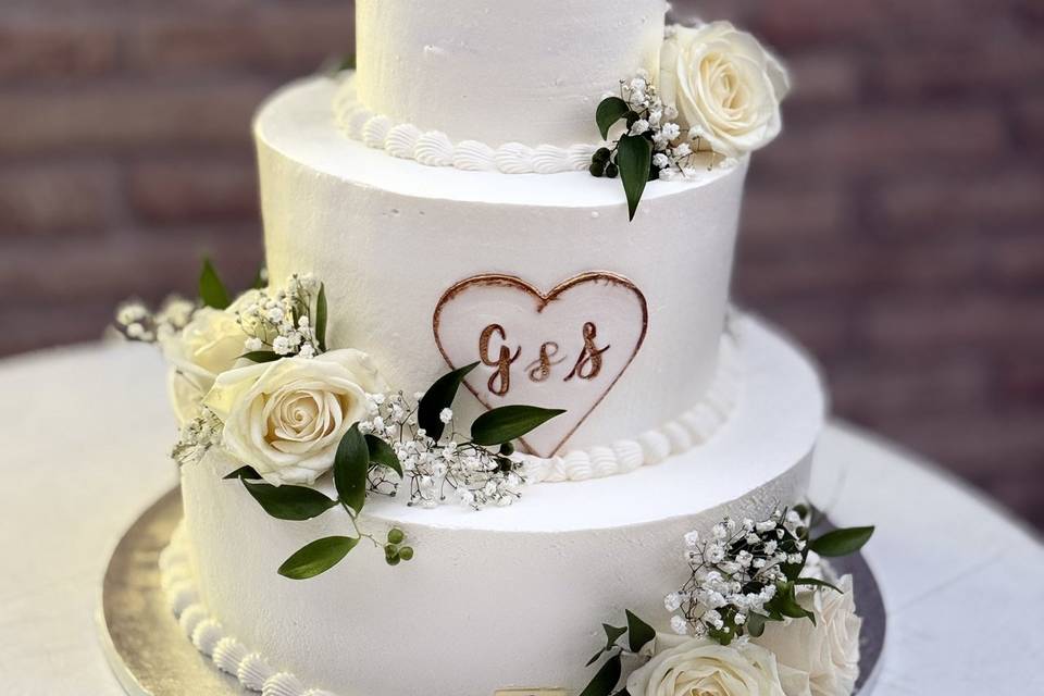 White cake
