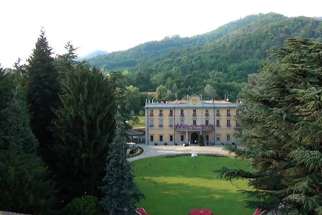 Wedding Golden Moments