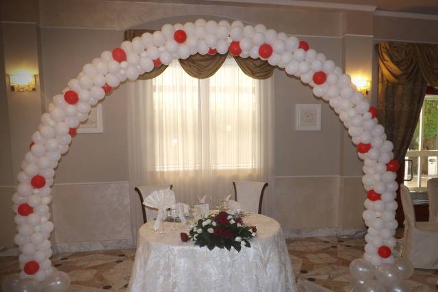 Struttura: arco di palloncini