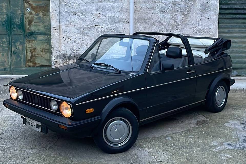 Golf cabrio nera