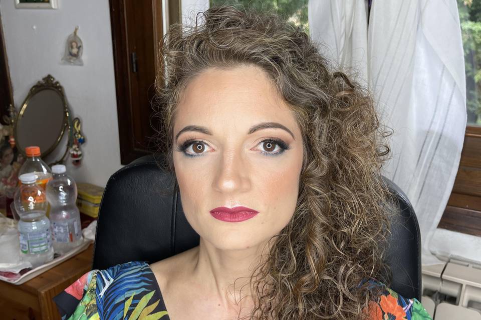 Mary Fascella Makeup