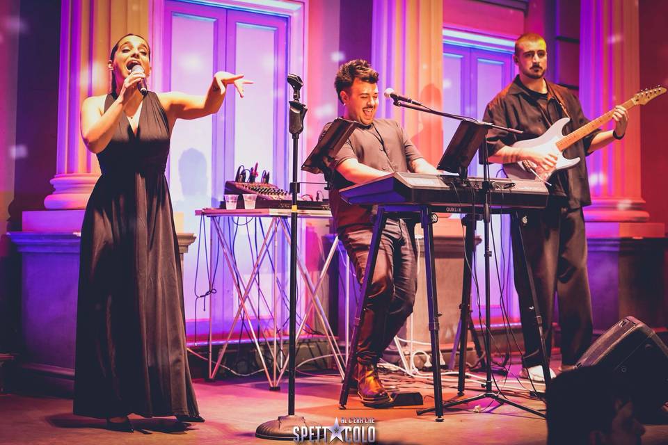 Vibez Piano Show