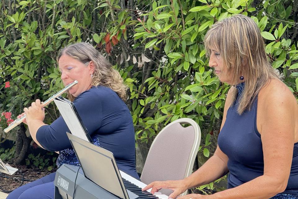 Duo Sopratonic