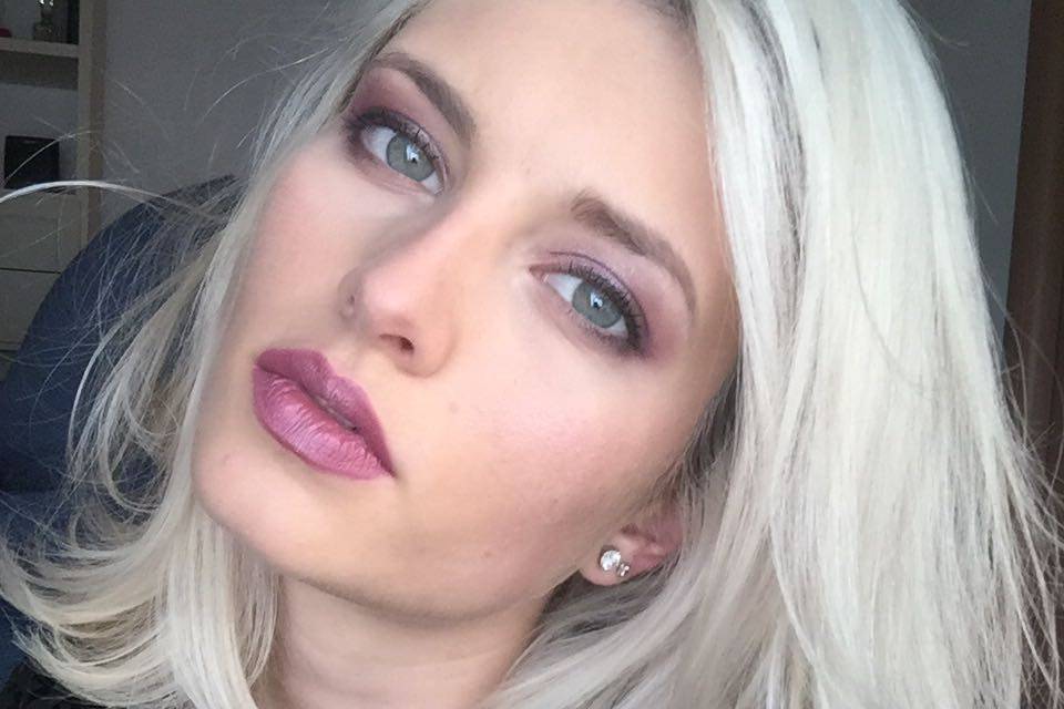 Lara Jaroszewski Make Up Artist