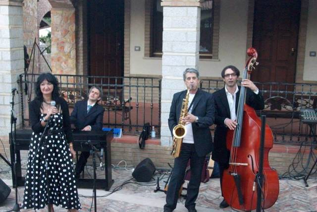 F.lli de Almaviva e voce
