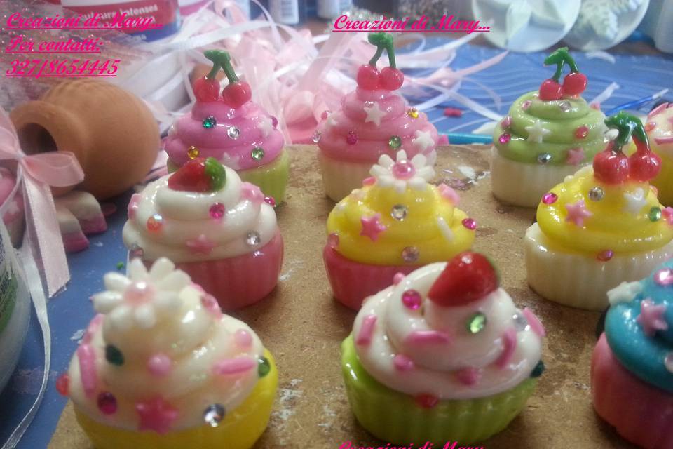 Mini cupcake con fragole e cil