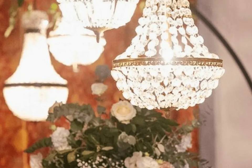 Lampadari ad arco