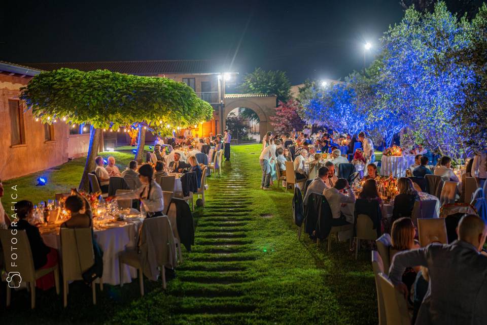 Cena in giardino