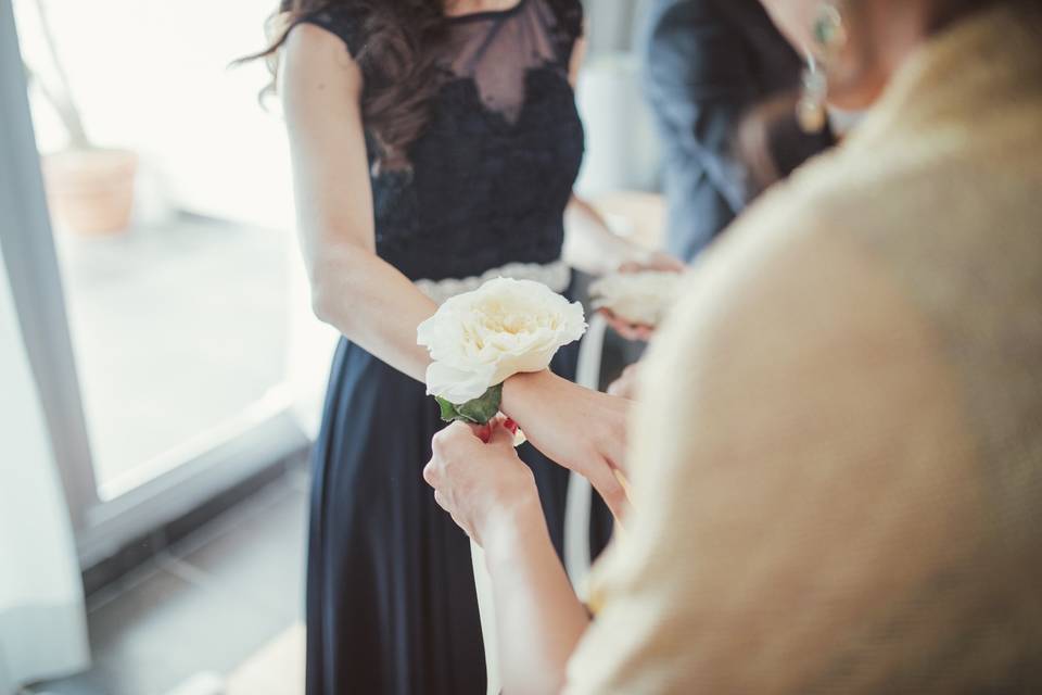 Flower bracelet