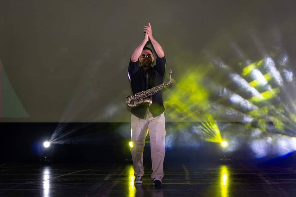 Sax Man in concerto