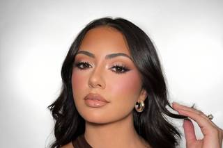Elvira Make-up Artist