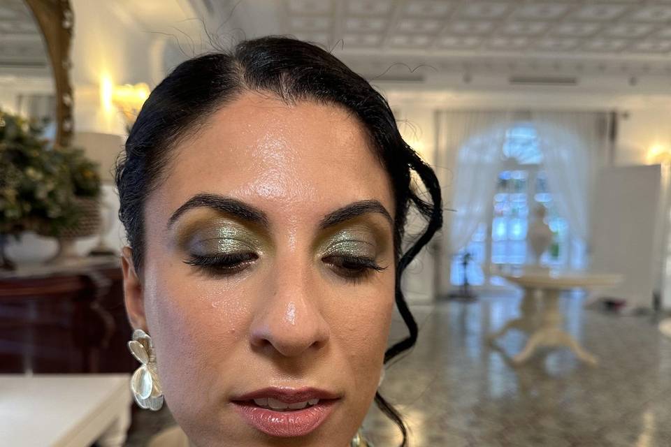 Glam Make-up x destination wed