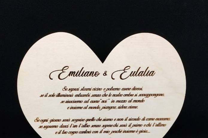 Cuore in legno personalizzato