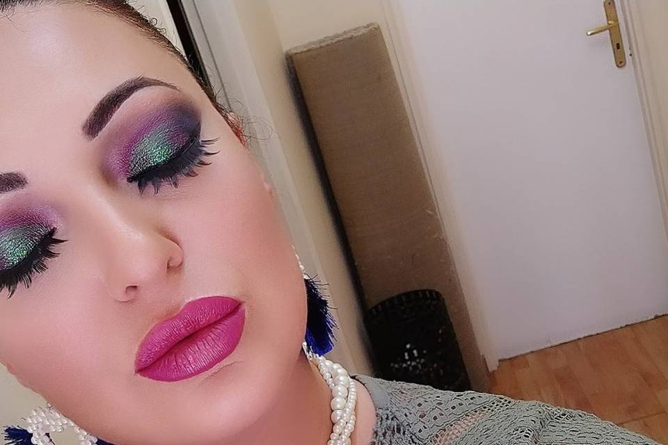 Duocrome make-up