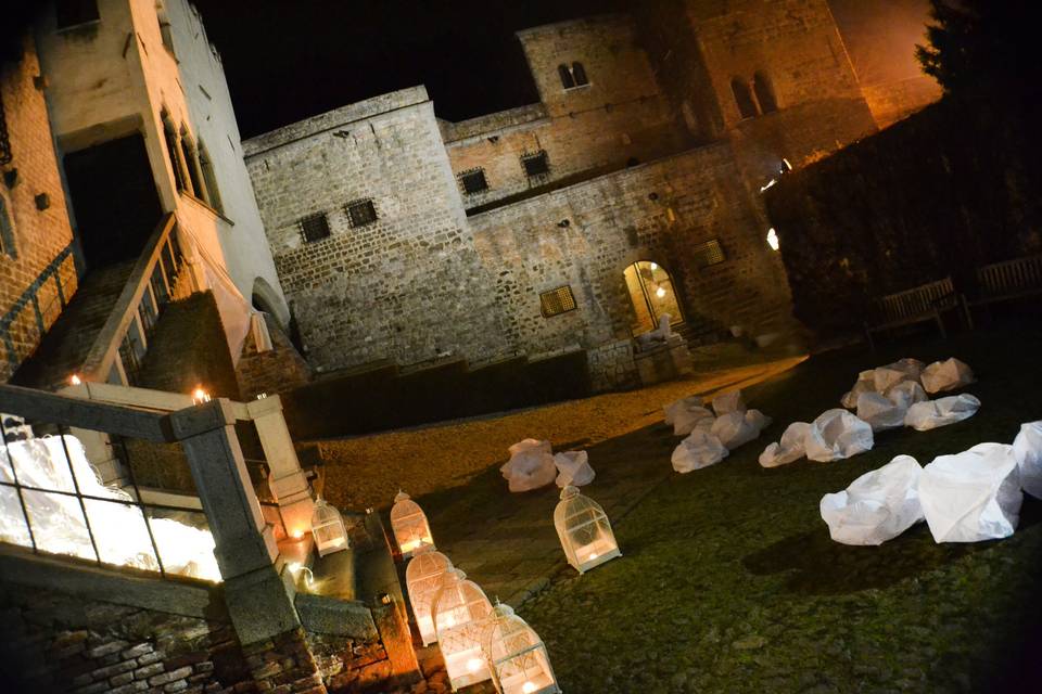 Guiardino e piazzetta di sera