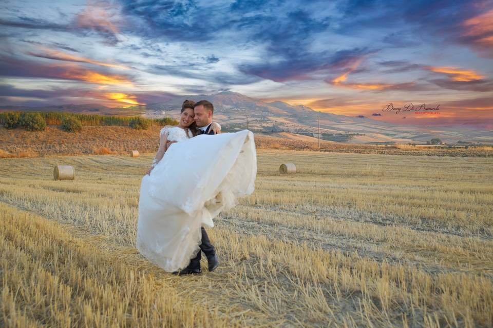 Wedding su campo di grano