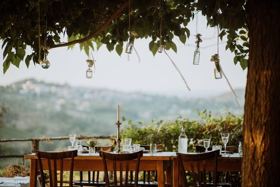 Pranzo all'ombra del gelso