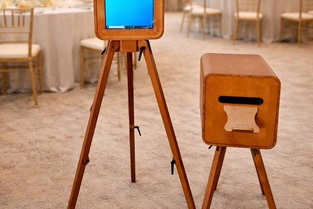 Icon Booth