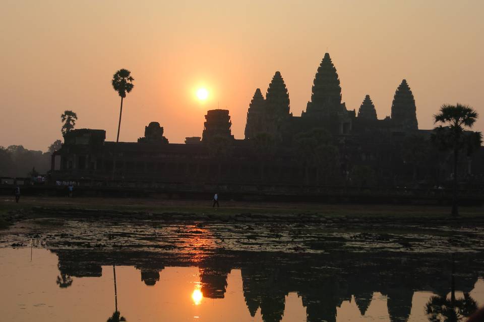 Cambogia bellezza riflessa